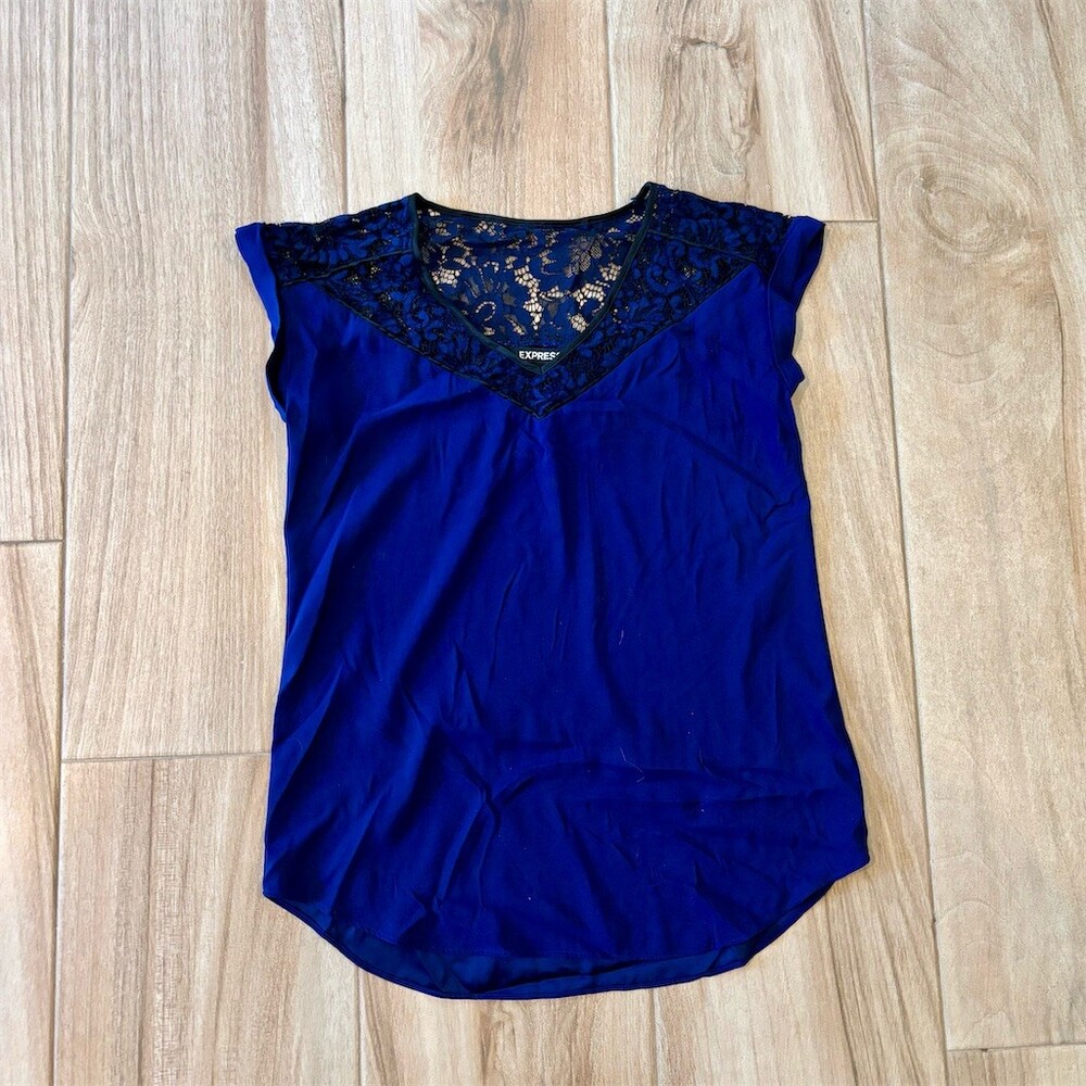 Express Blouse Womens Size S Blue Lace Yoke V-Neck Cap Sleeve Pullover Top